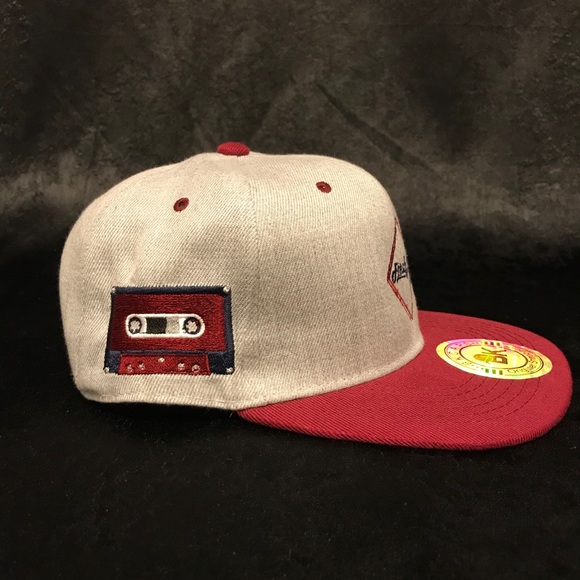 Muoozik Head SnapBack - Picture 2 of 3